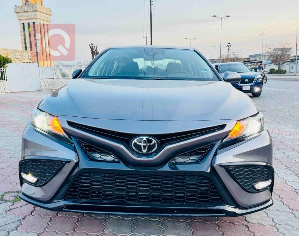 تۆیۆتا کامری